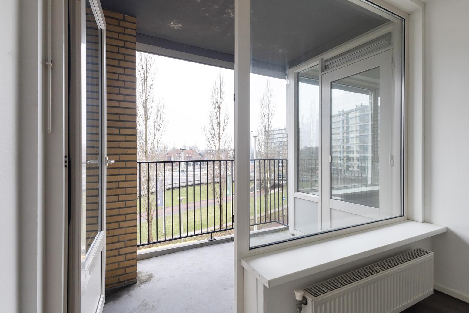 Foto 12Europaplein 36c