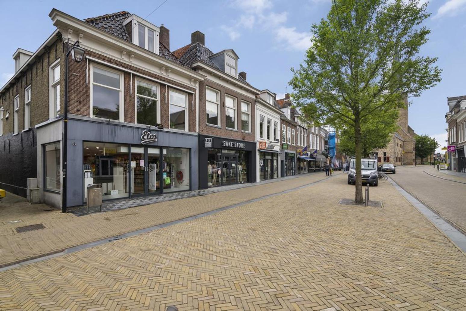 Foto 48Wijdesteeg 8 