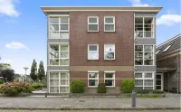Appartementencomplex Kanaalzicht Op Hoogte Wonen