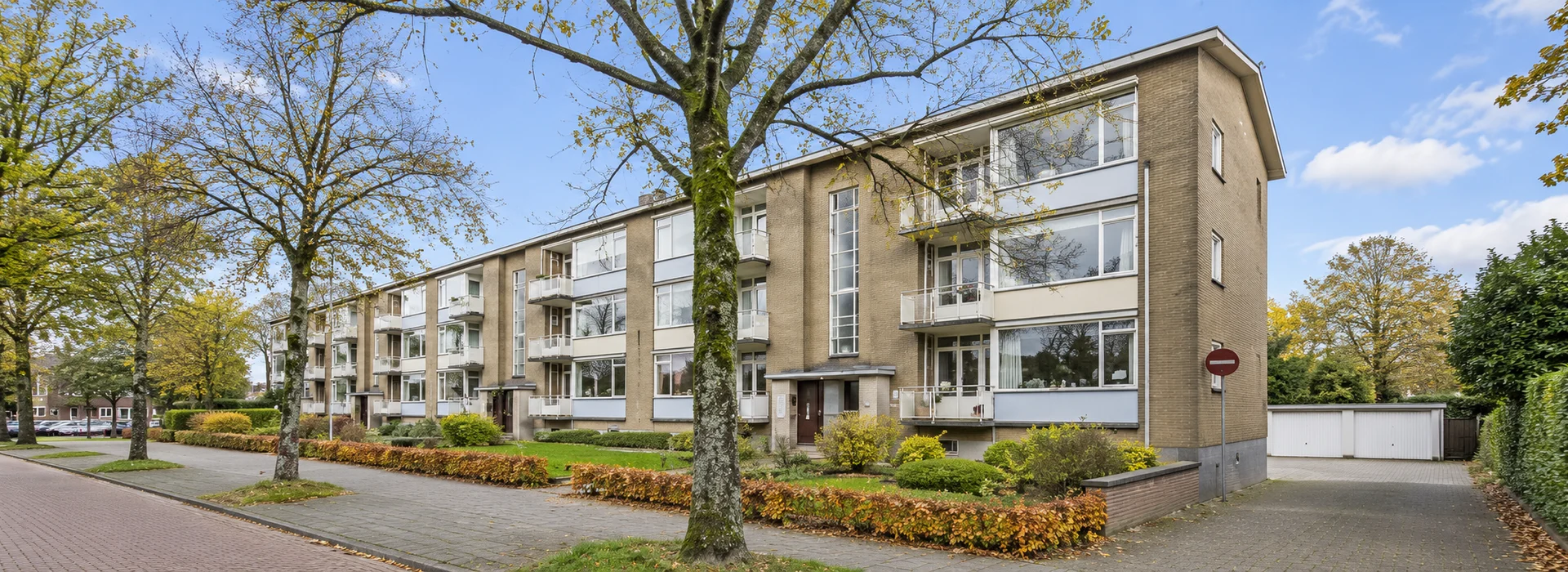 Flatgebouw Lindeboom Op Hoogte Wonen